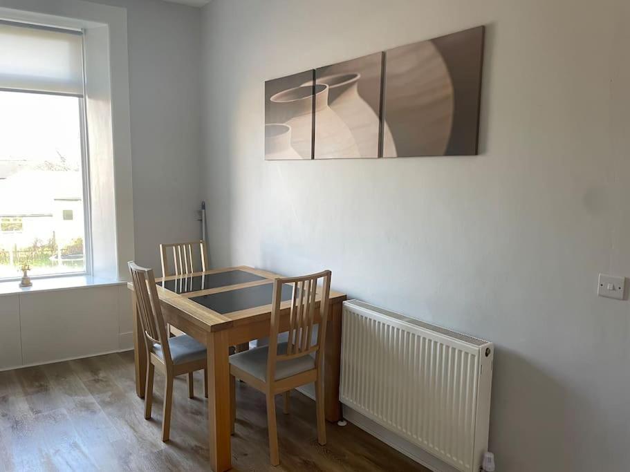 5 Minutes From Loch Lomond - Newly Renovated Ground Floor 1-Bed Flat Apartment Bonhill Exterior photo